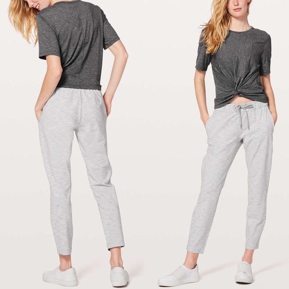 lululemon athletica Pants - Lululemon On The Fly Pant Sz 4 *28"